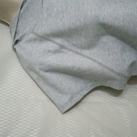 New Balance Hooded Jersey Crop Top, M, Heather Grey, Short sleeve, High … - Picture 4 of 14